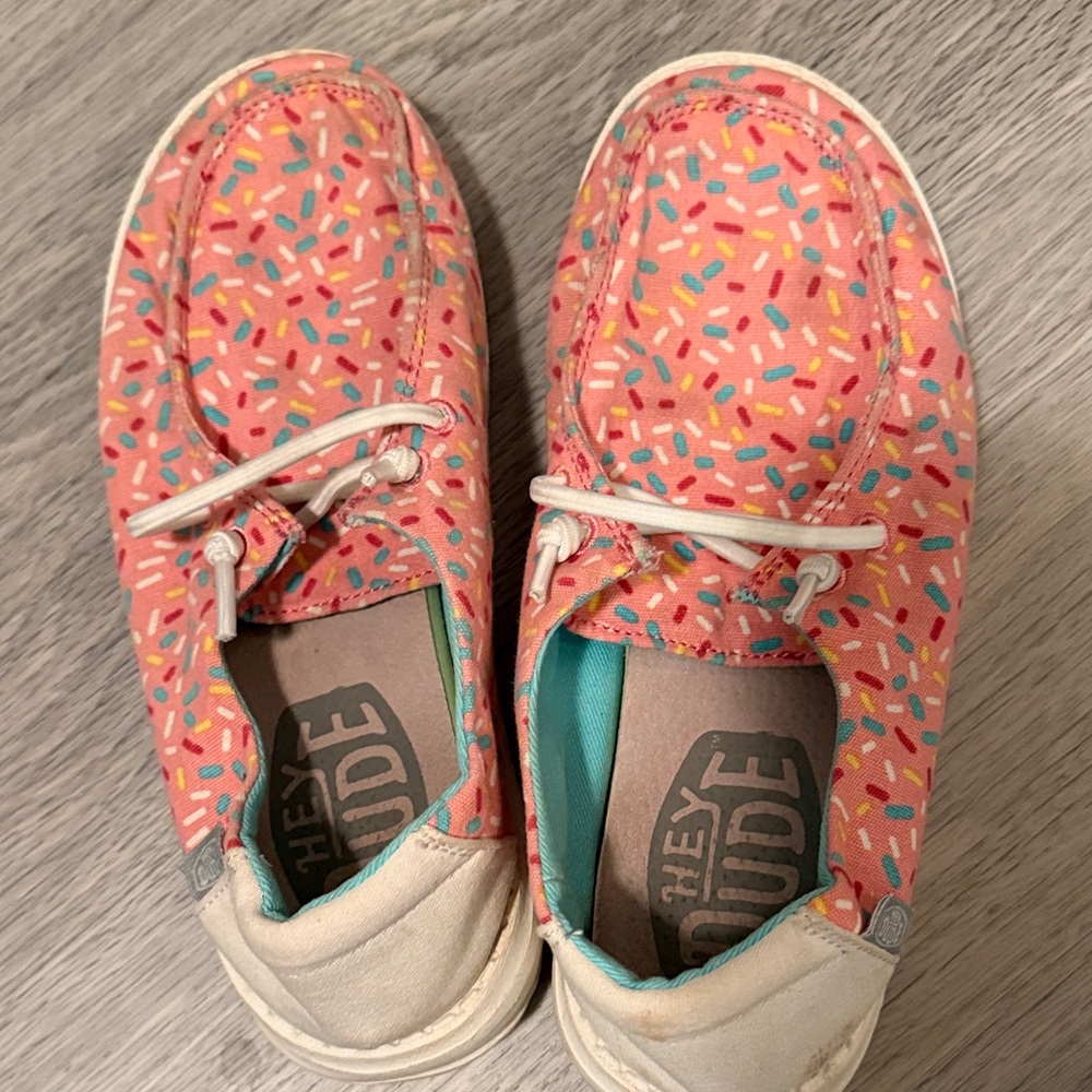 Hey Dude Kids Moccasins in Sprinkle Coral